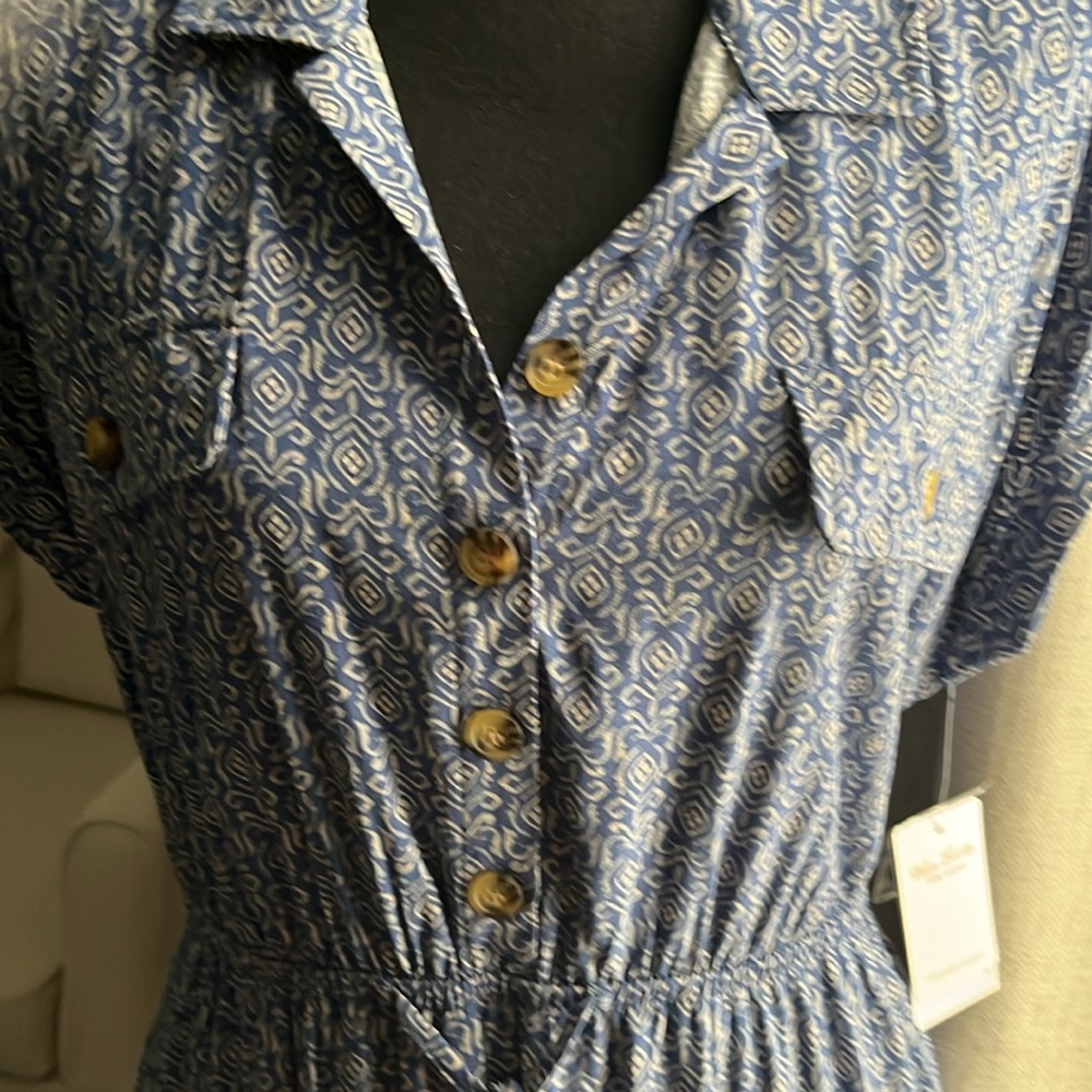 Blue Patterned Button-Up Dress made by Lucky brand size medium blue tile - Picture 9 of 17